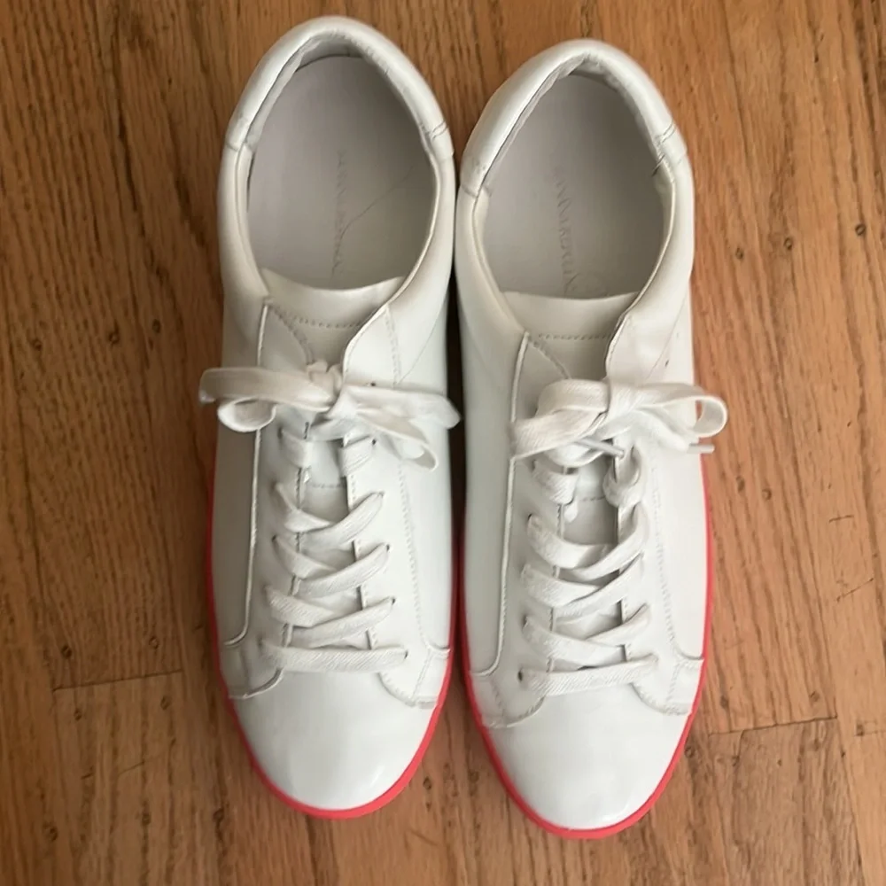 Banana Republic women's white with hot pink sole | size 10.5 | NWOT